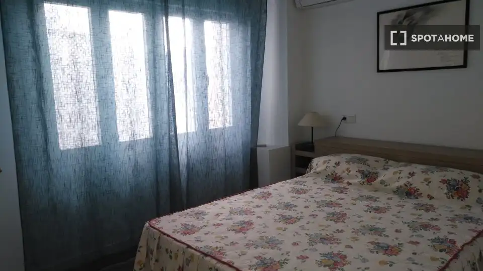 Habitación 92 m², Sevilla