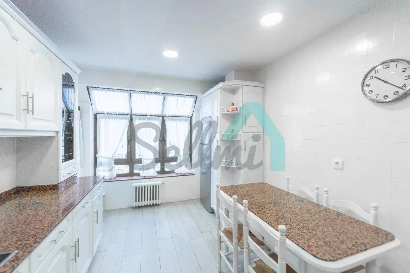Piso de 107 m² en Oviedo