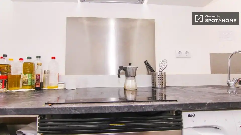 Habitación 100 m², Valencia