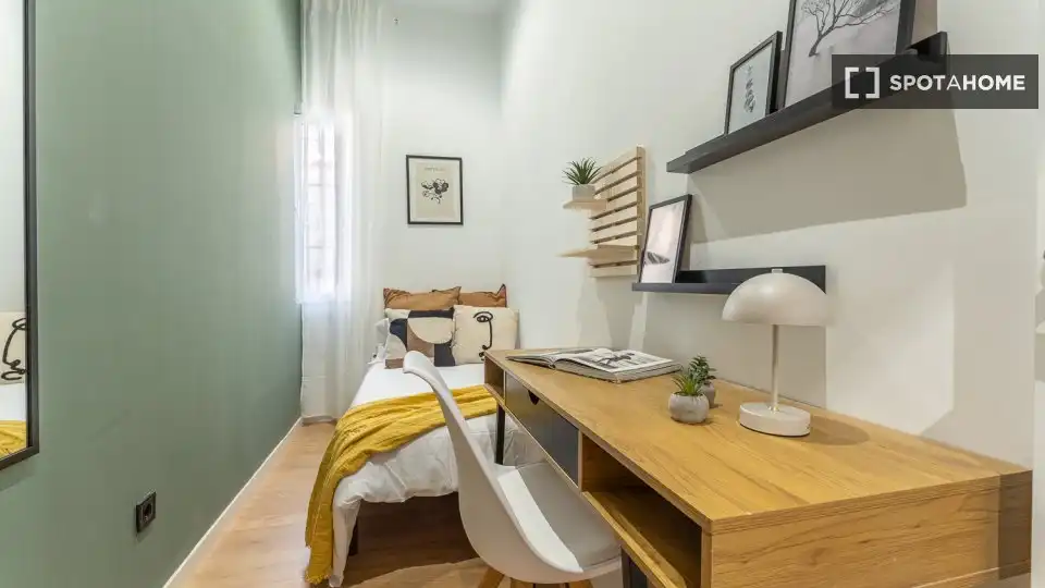 Habitación 144 m², Madrid
