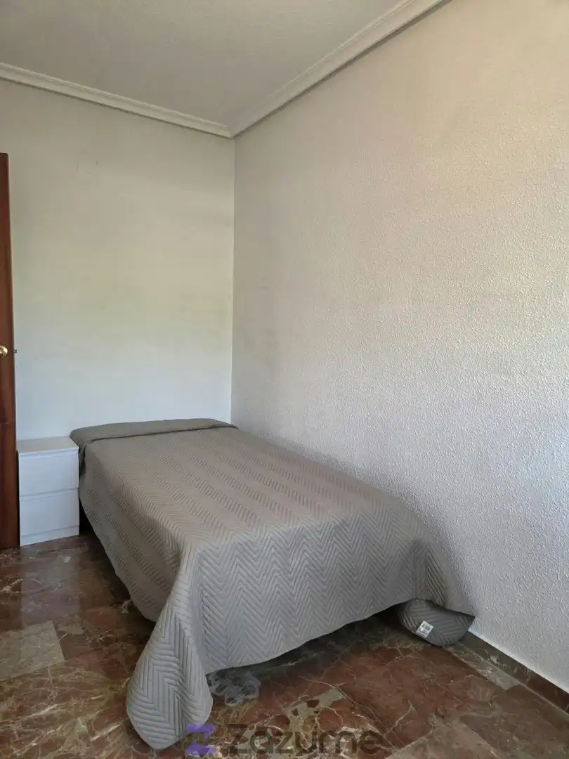 Piso de 90 m² en Jaén