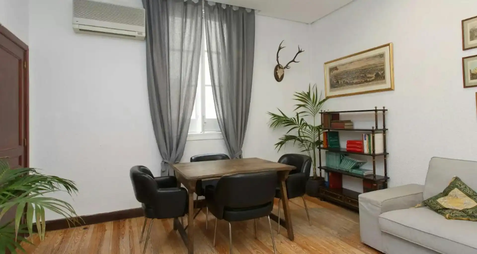 Habitación 270 m², Madrid