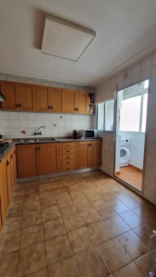 Habitación 75 m², Moncada