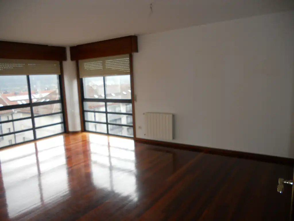 Piso de 100 m² en Santiago de Compostela