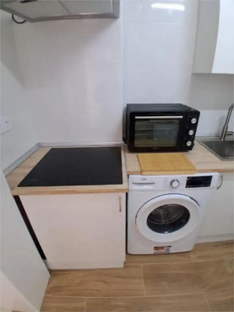 Кімната 55 м², Севільі