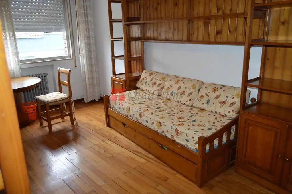 Piso de 140 m² en Santiago de Compostela