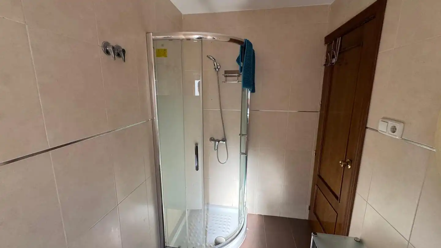Piso de 90 m² en Granada