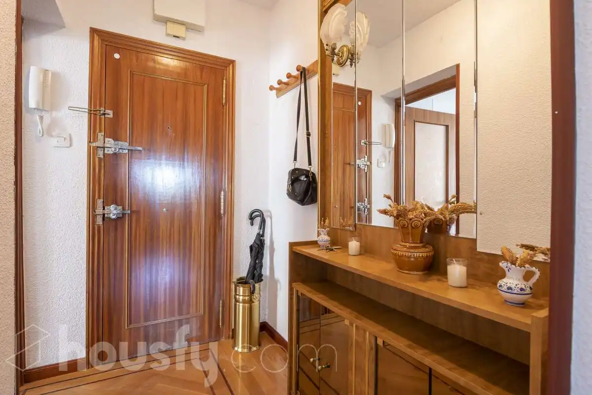 Flat 68 m² in Madrid