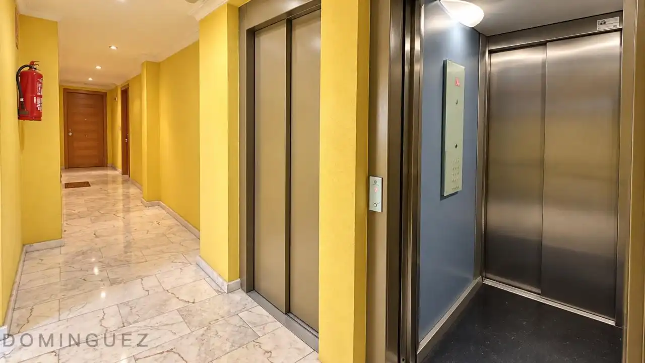 Piso de 80 m² en Vigo