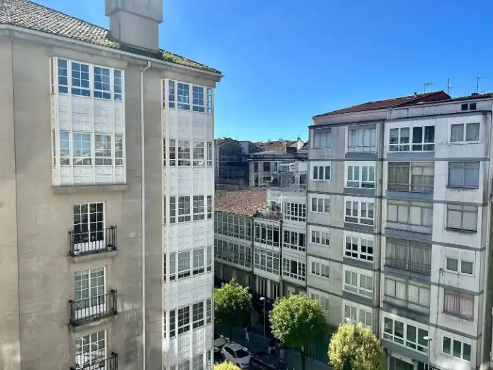 Piso de 104 m² en Santiago de Compostela