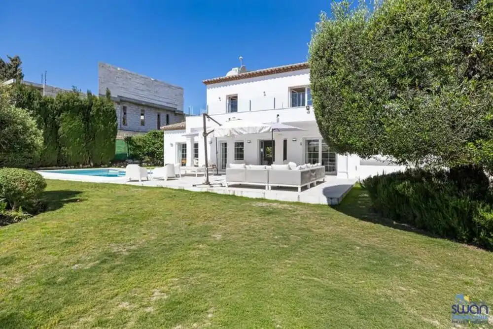 Casa de 412 m² a Estepona