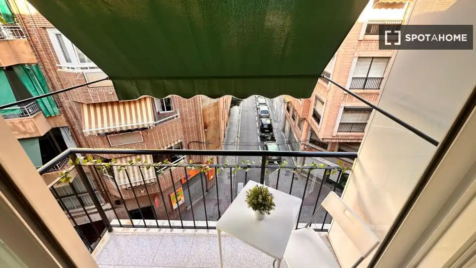 Habitación 127 m², Alicante