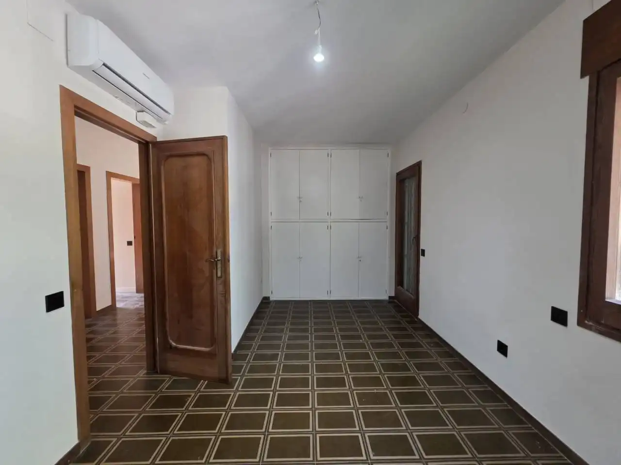 Moradia 618 m² em Cerdanyola del Vallès