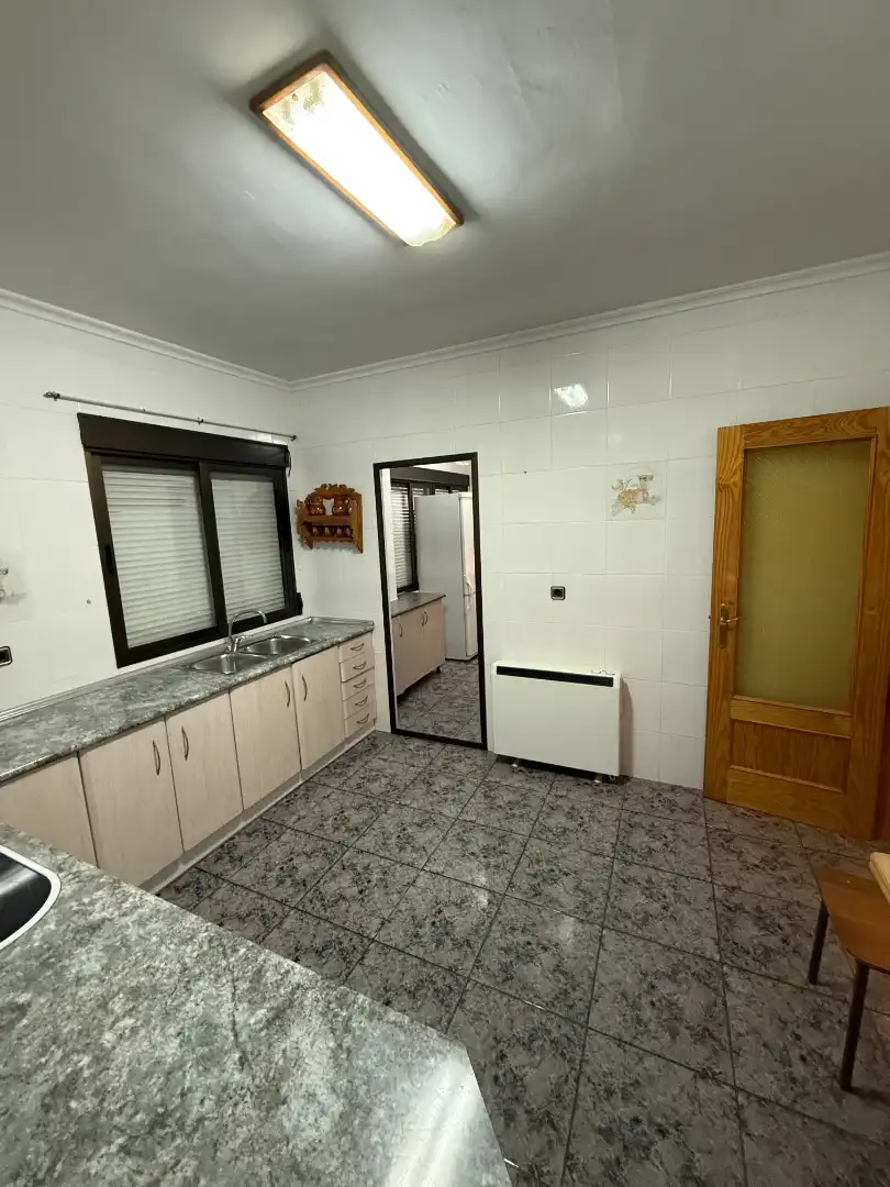 Piso de 263 m² en Munera