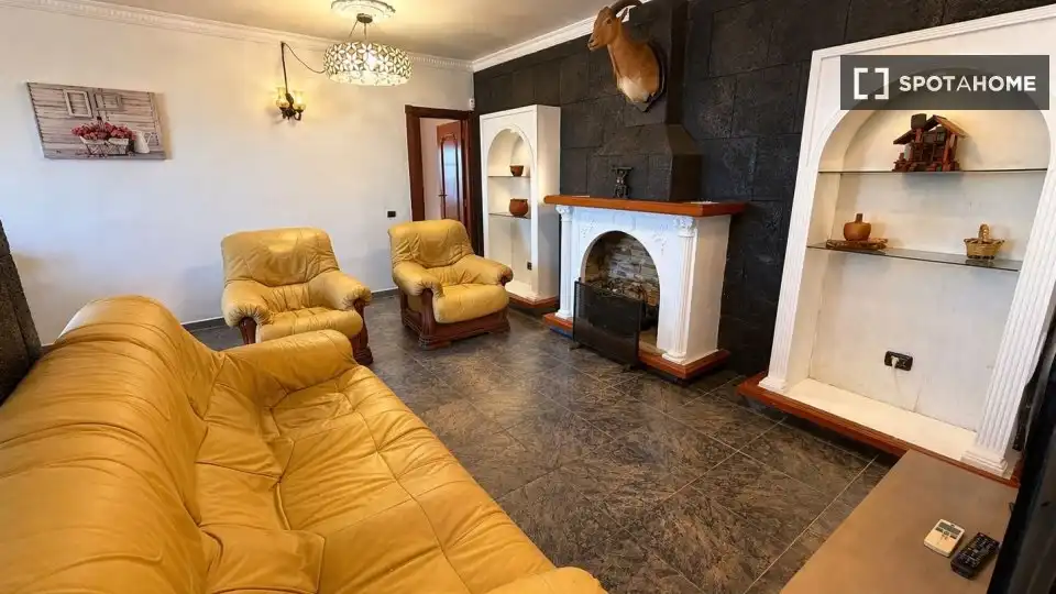 Habitación 460 m², Arafo