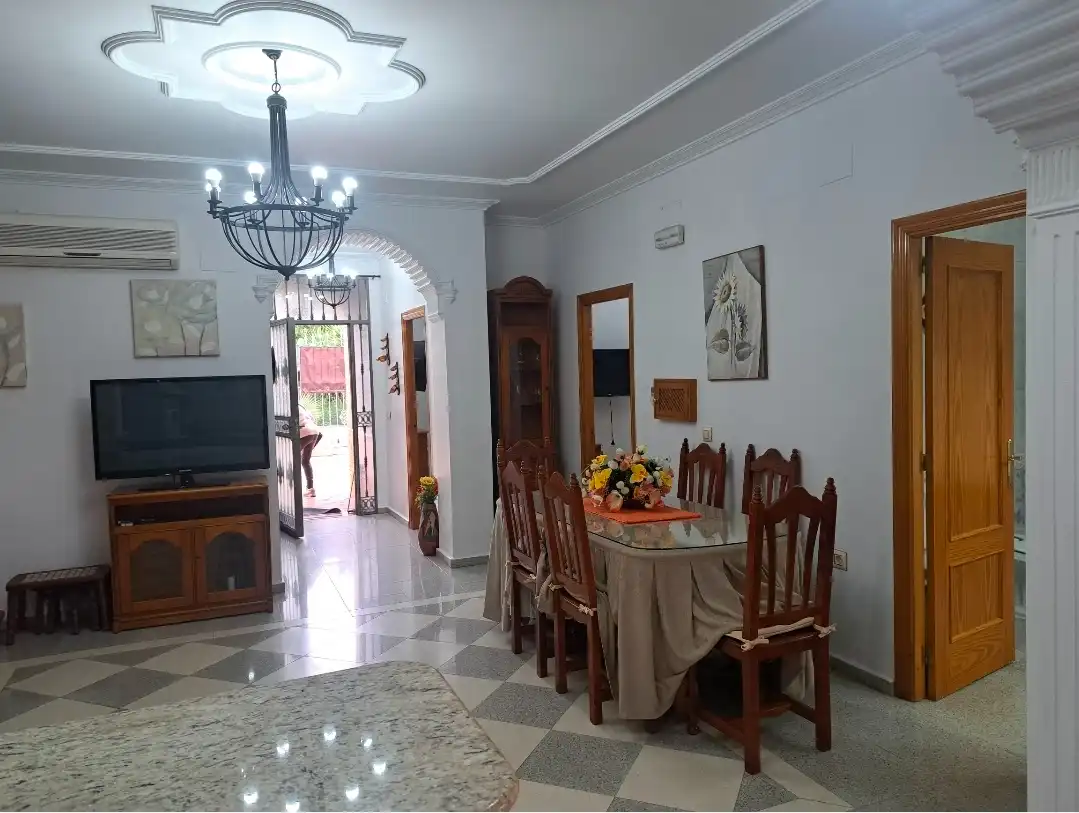 Haus 180 m² in Dos Hermanas