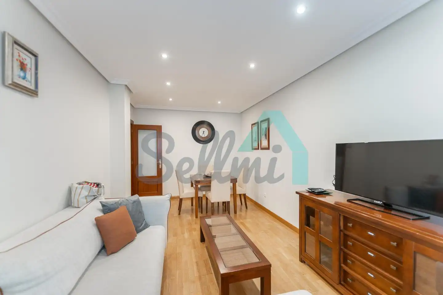 Piso de 80 m² en Oviedo