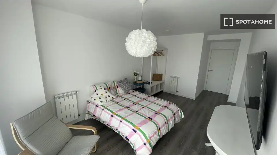 Habitación 115 m², Santa Cruz de Bezana
