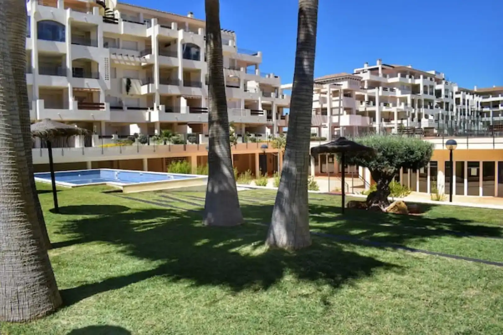 Piso de 100 m² en Roquetas de Mar
