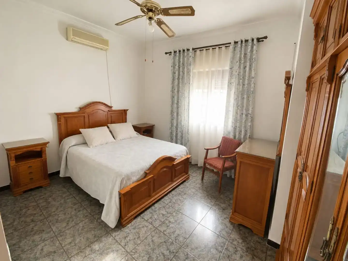 Piso de 100 m² en Mairena del Alcor