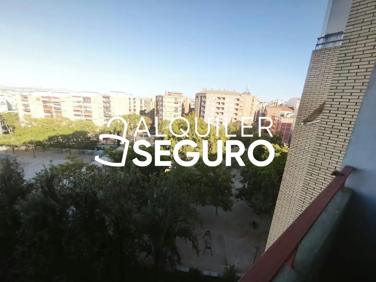 Piso de 90 m² en Zaragoza