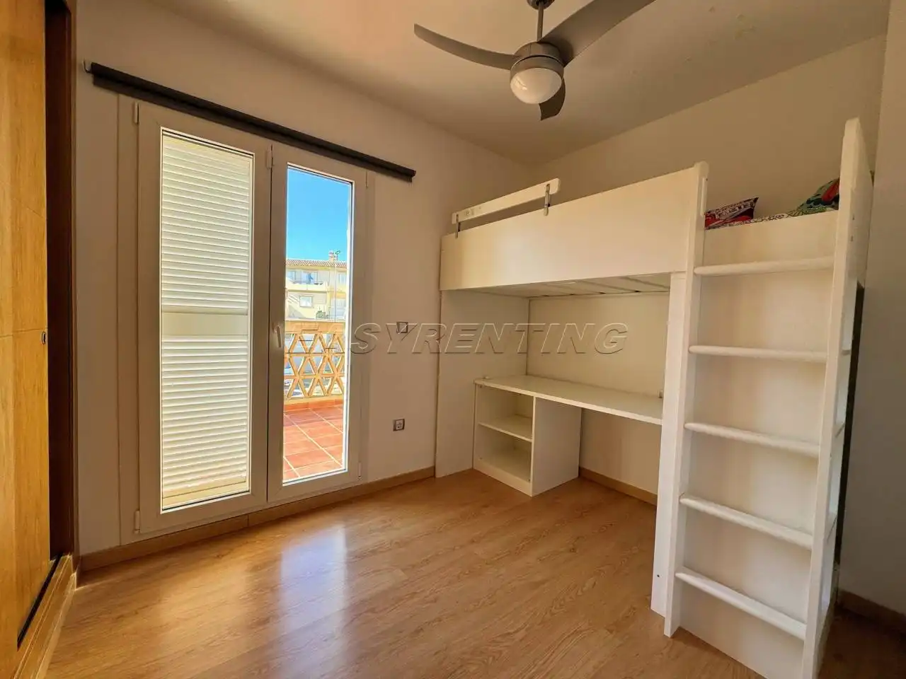Haus 184 m² in La Línea de la Concepción