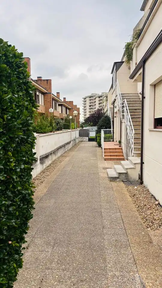 Piso de 100 m² en Laredo