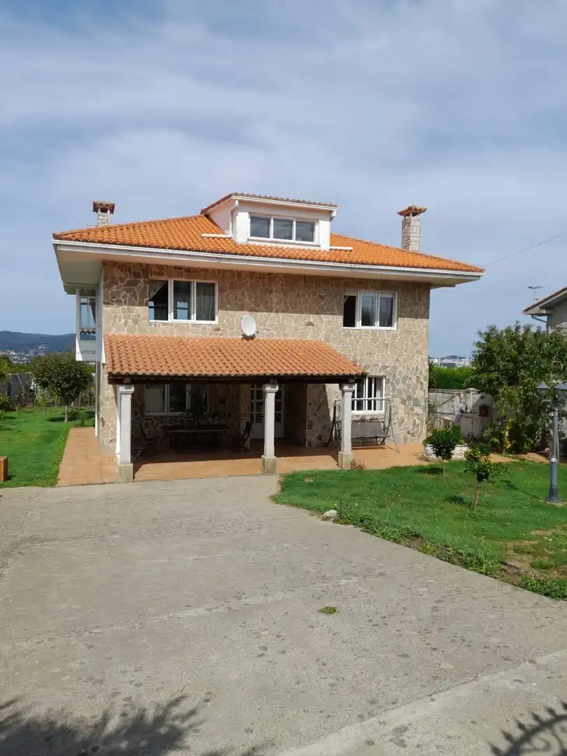Piso de 200 m² en Mugardos