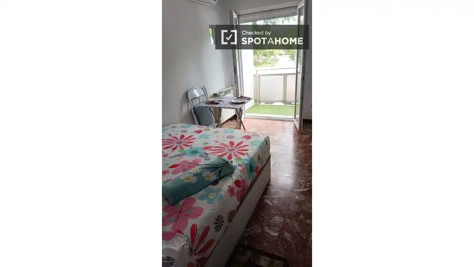 Habitación 180 m², Madrid