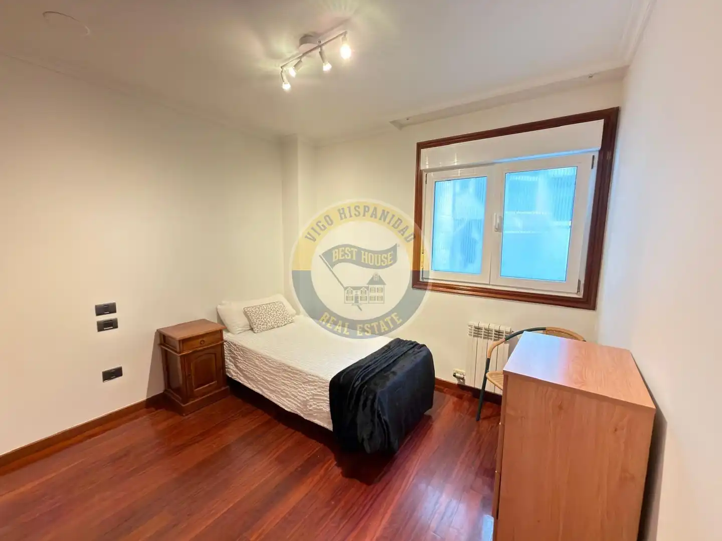 Piso de 75 m² en Vigo