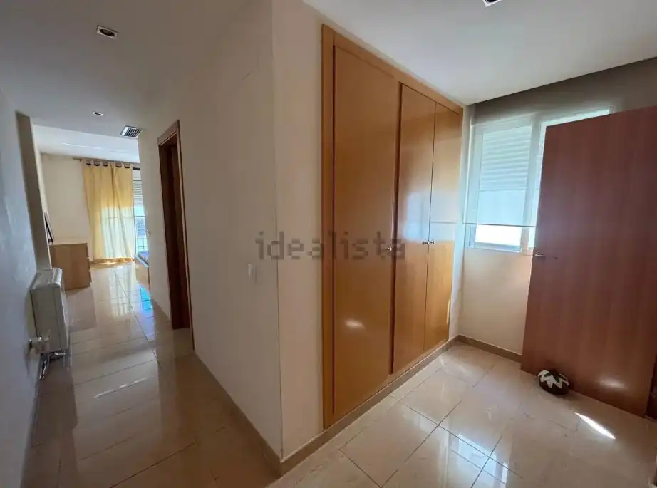 Pis de 174 m² a la Pobla de Vallbona