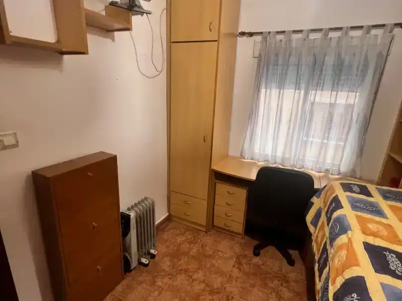 Habitación 60 m², Granada