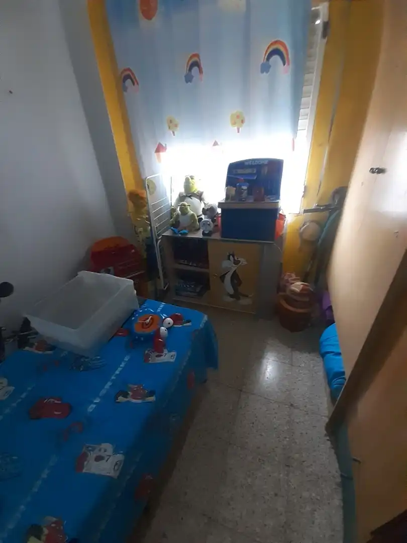 Habitación 120 m², Silla