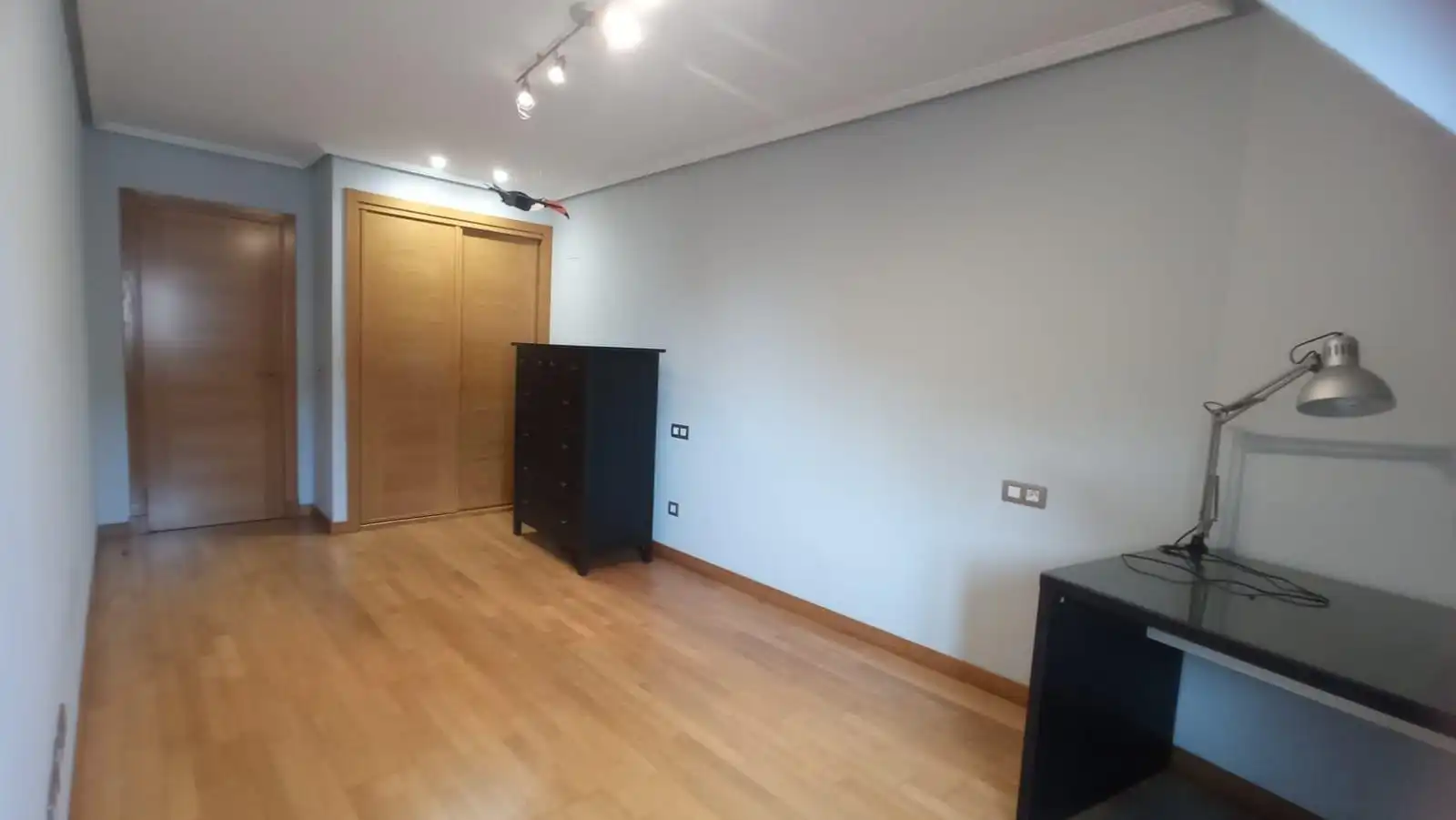 Piso de 93 m² en Oviedo