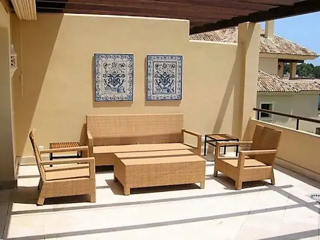 Pis de 300 m² a San Roque