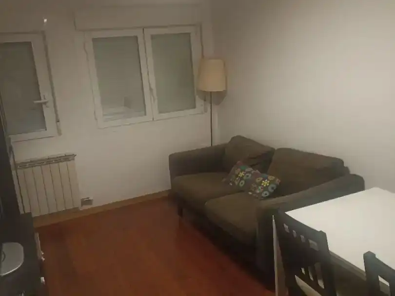 Habitación 60 m², Huesca