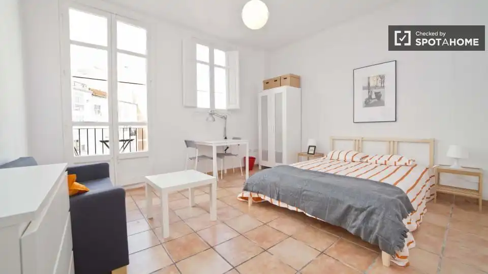 Habitación 120 m², Valencia
