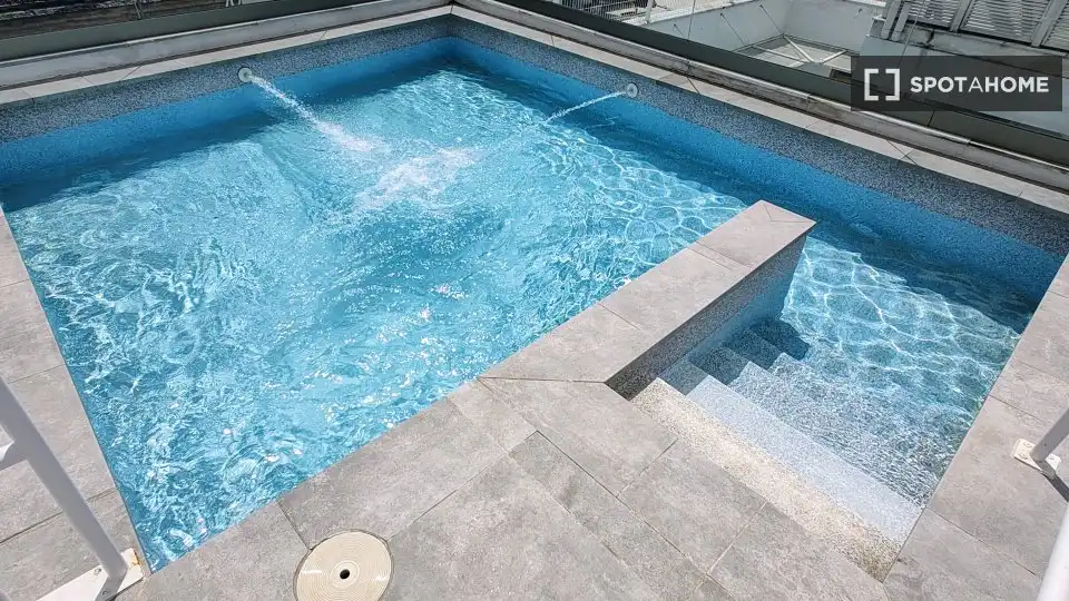 Habitación 69 m², Sevilla