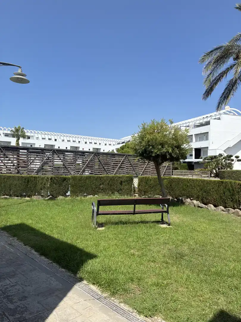 Piso de 85 m² en Rota