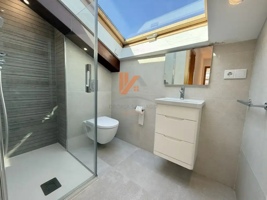 Piso de 127 m² en Santiago de Compostela