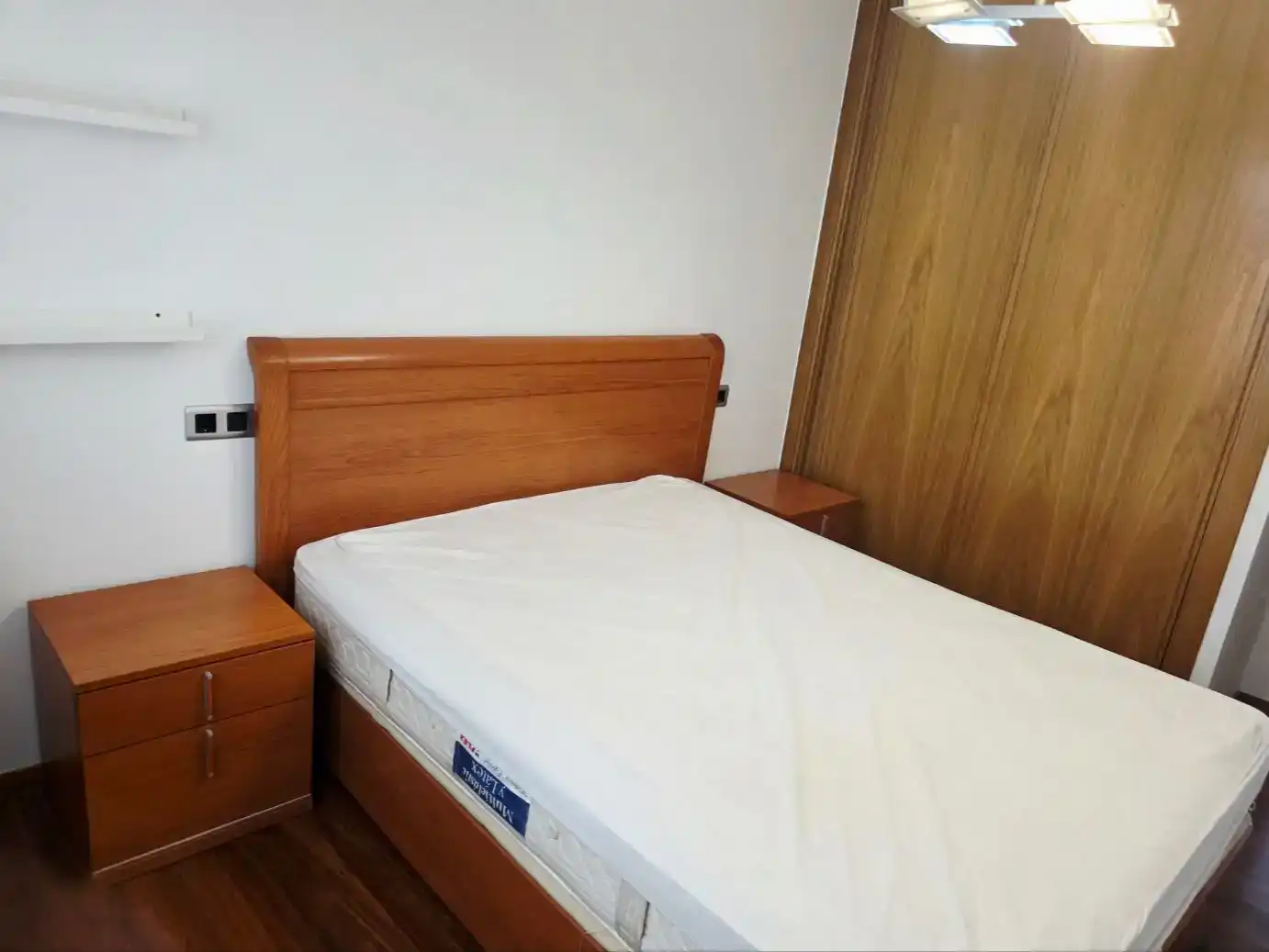 Piso de 100 m² en Santiago de Compostela