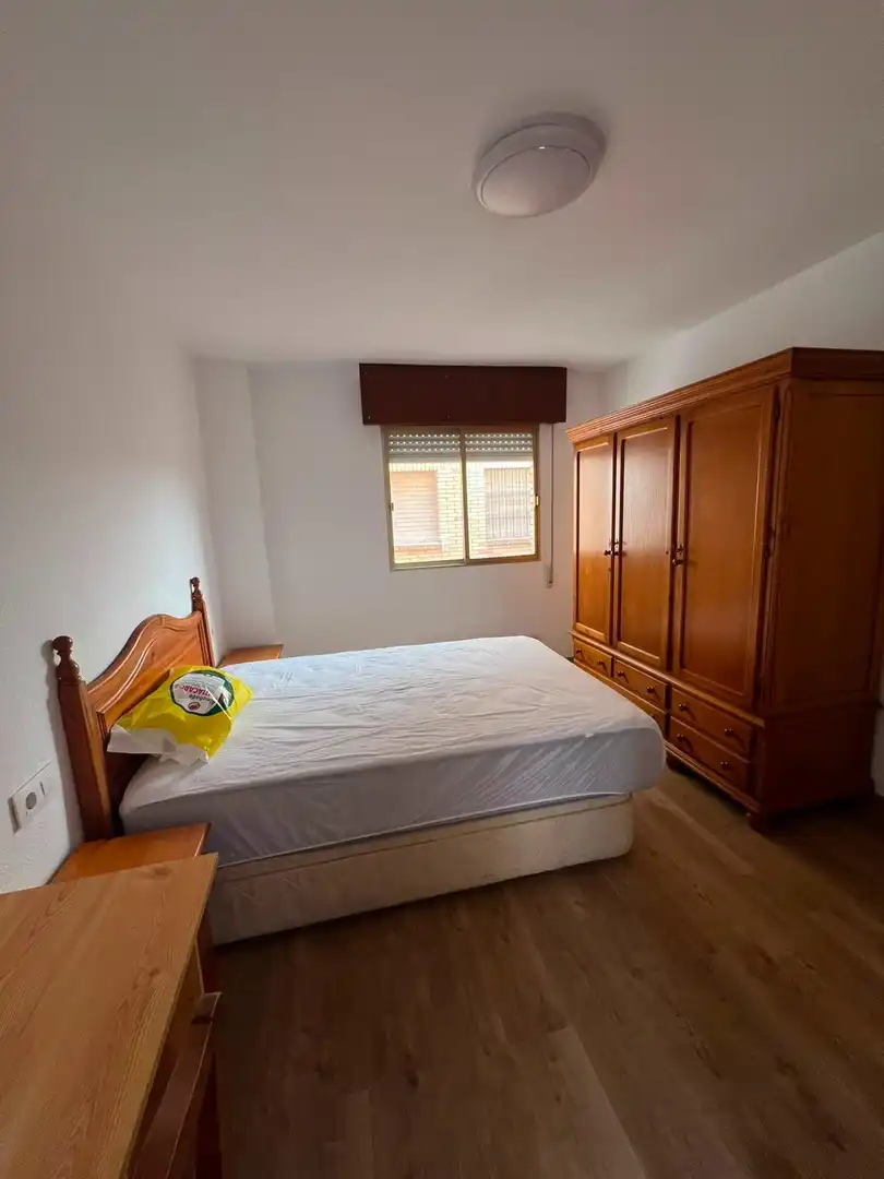 Piso de 105 m² en Almería