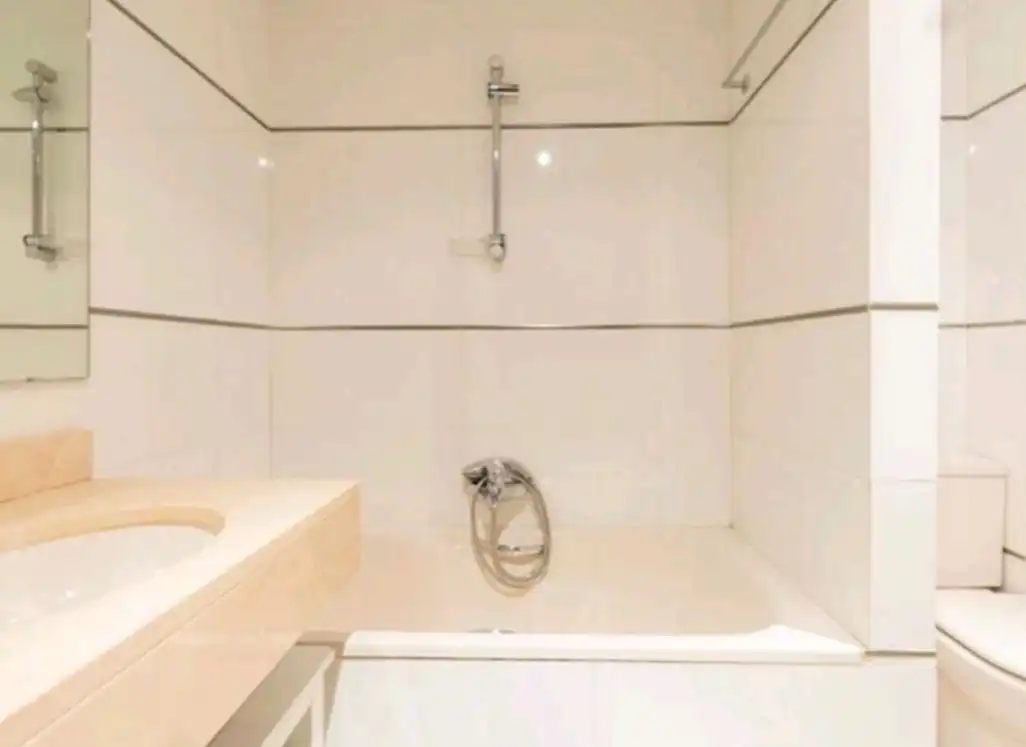 Piso de 160 m² en Granada