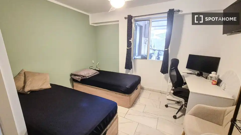 Habitación 144 m², Alicante