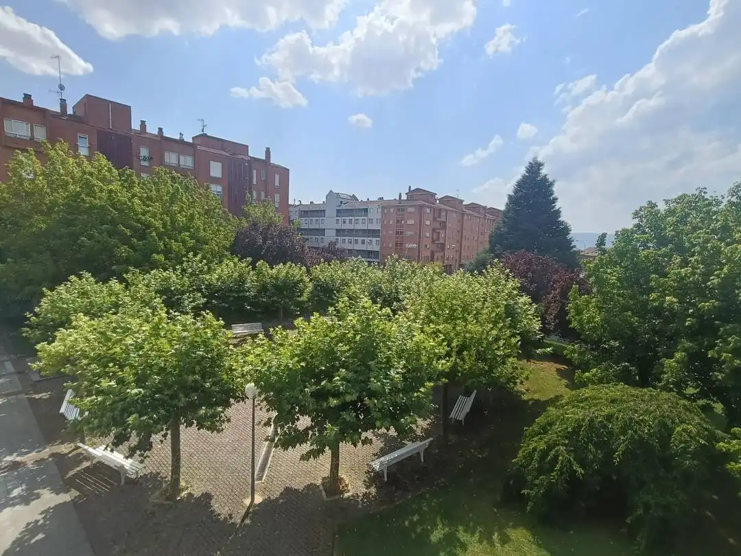 Piso de 116 m² en Pamplona