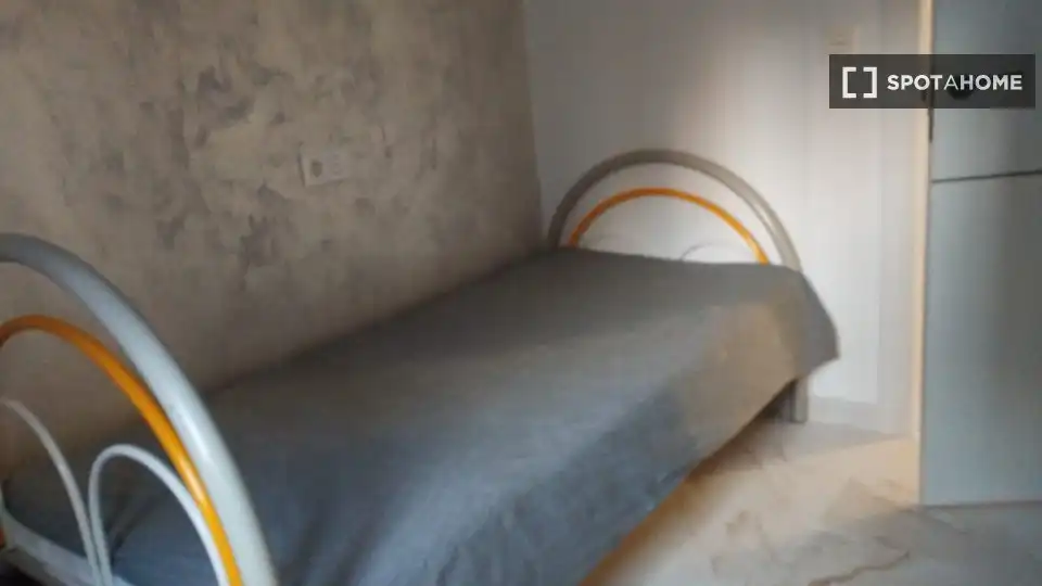 Habitación 92 m², Sevilla