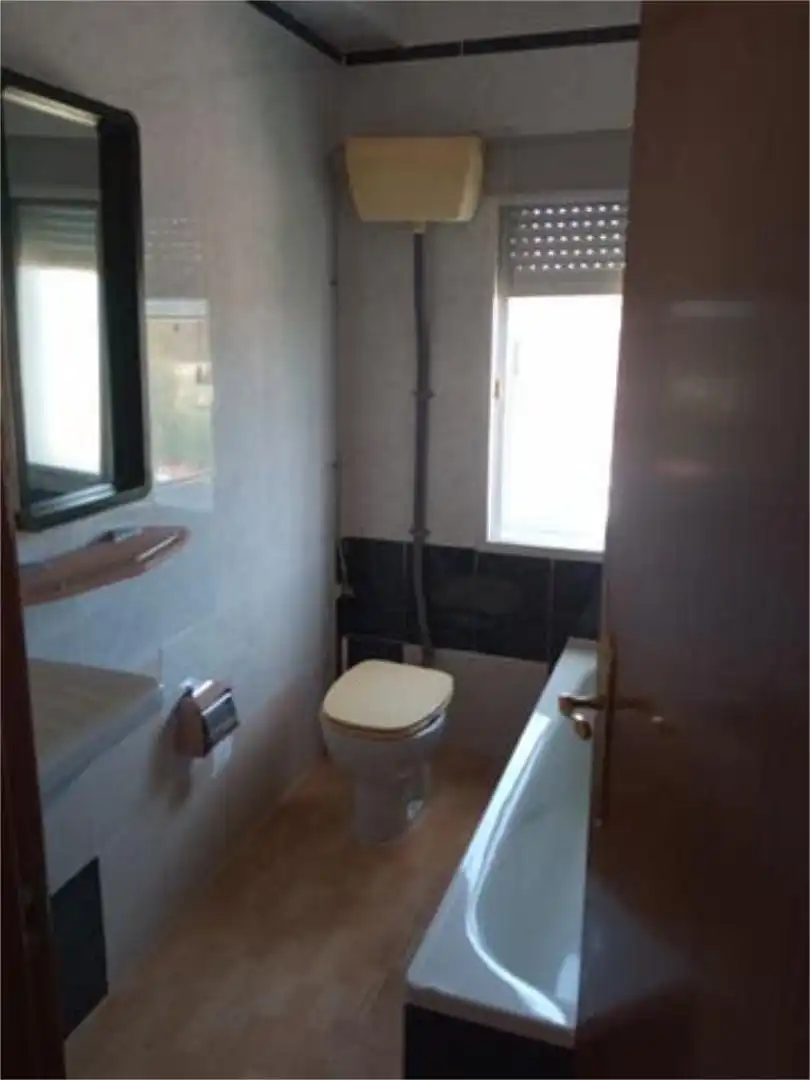 Piso de 90 m² en Coria