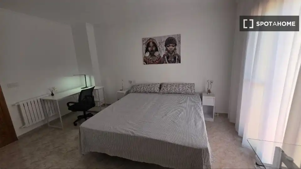 Habitación 269 m², Alicante