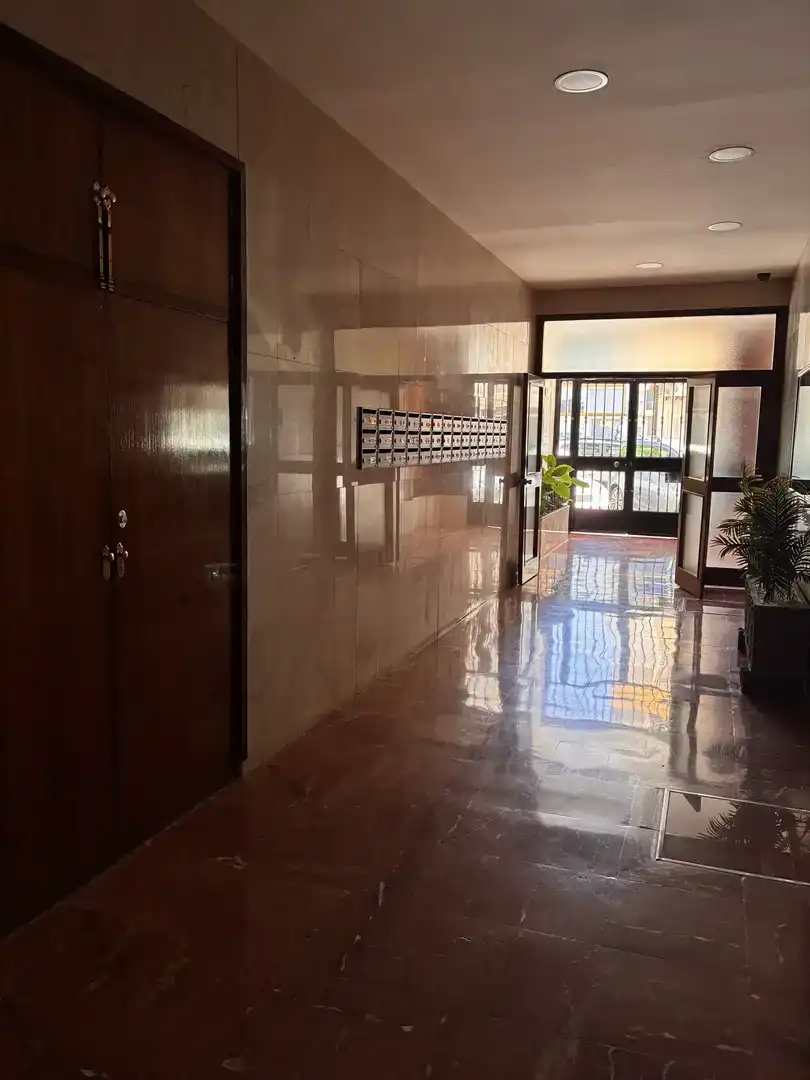 Piso de 80 m² en Sevilla