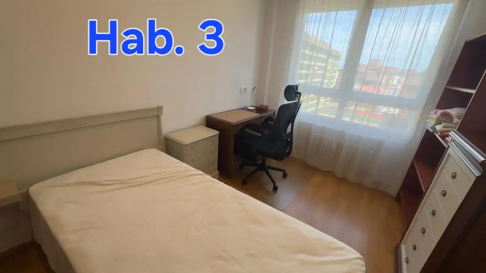 Habitación 85 m², Oviedo